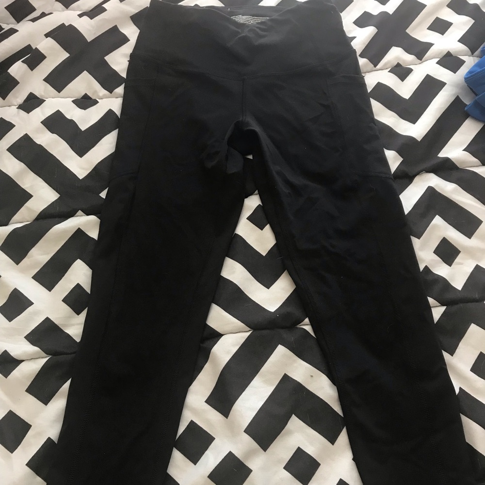 VS knockout Capris